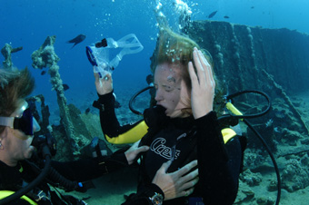 Learn To Dive Safely